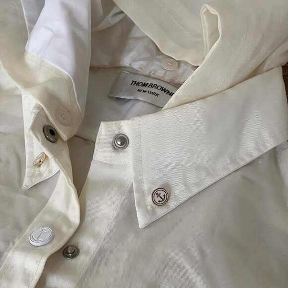 Hooded Raincoat w/ Tricolor Arm Stripe (Size 3) - Picture 8 of 9